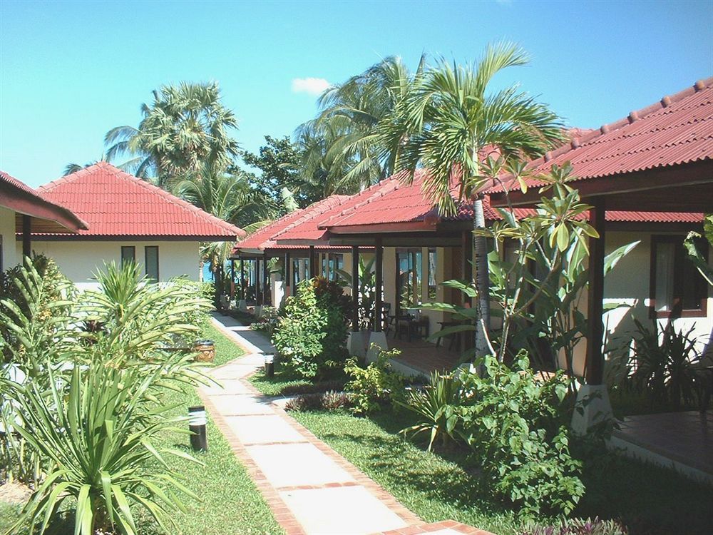 Seascape Beach Resort фото 54