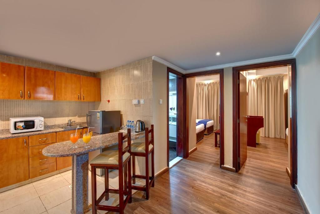 Апарт-отель «Al Bustan Tower Hotel Suites» фото 31