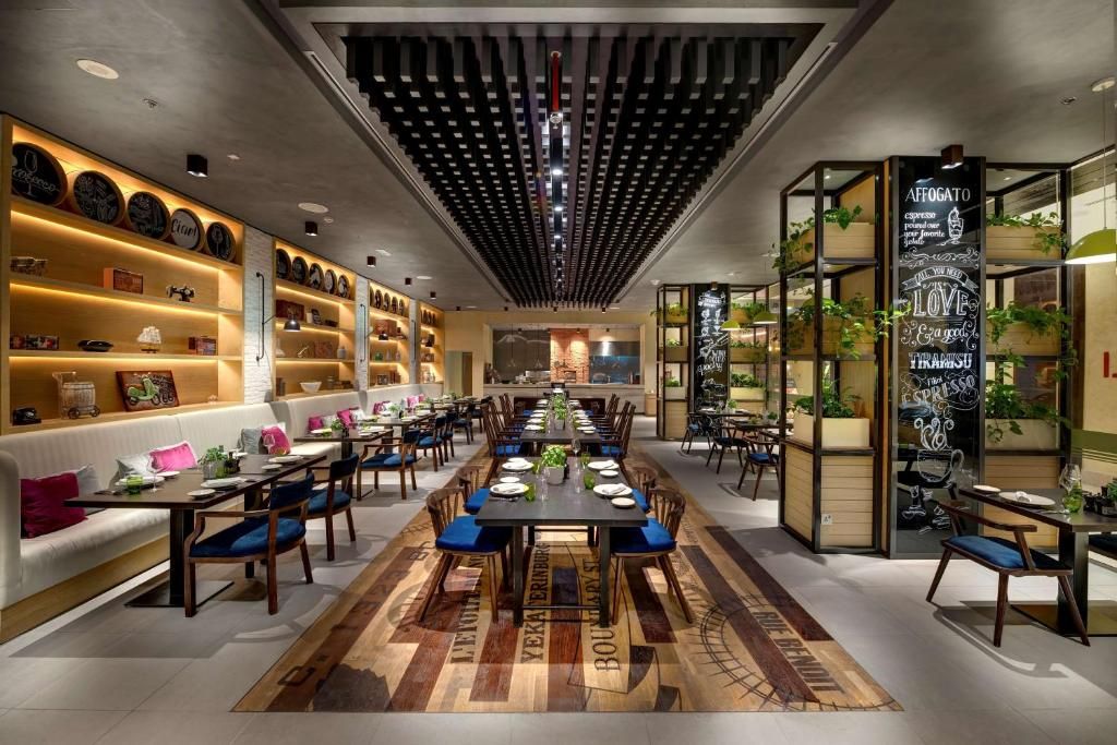 Radisson Blu Hotel, Ajman фото 52
