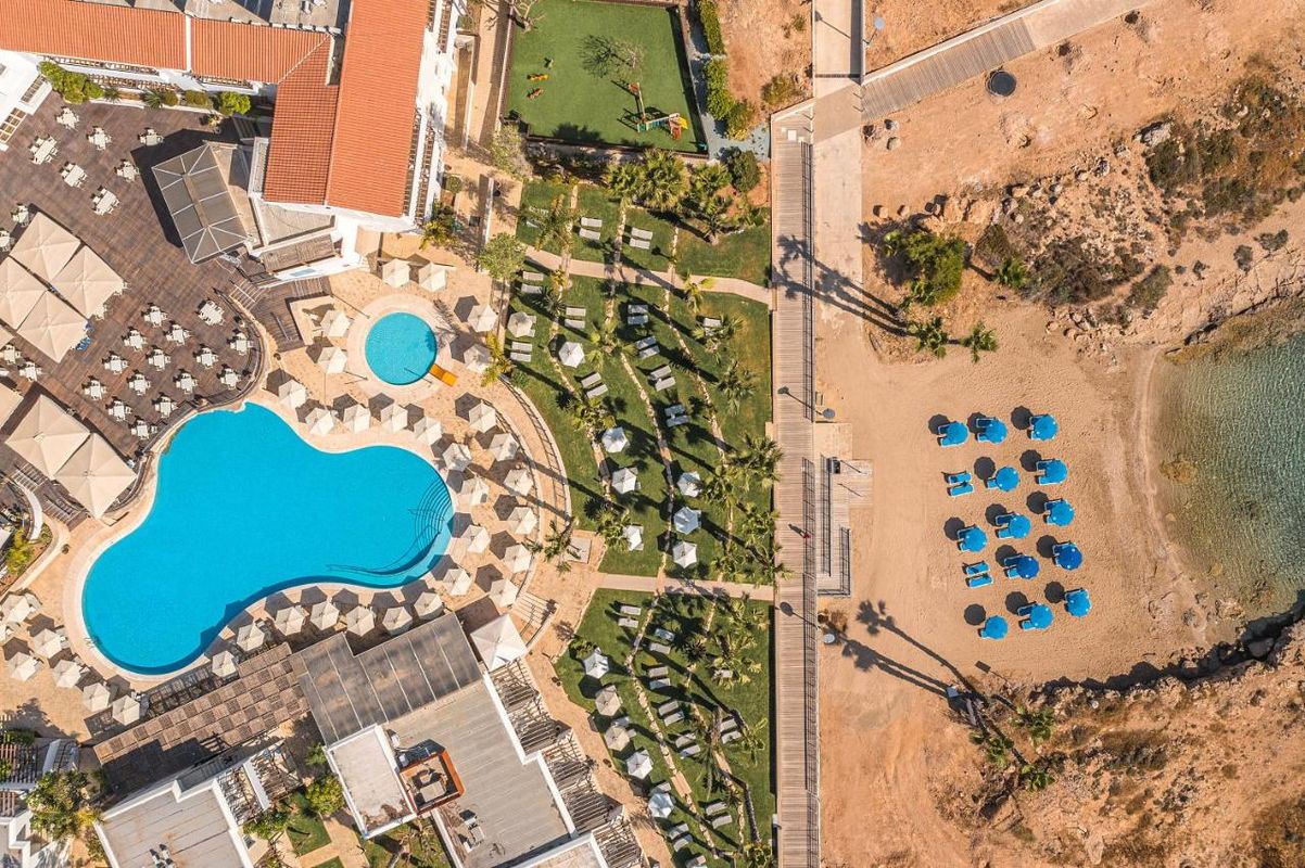 Louis Althea Beach Hotel фото 10