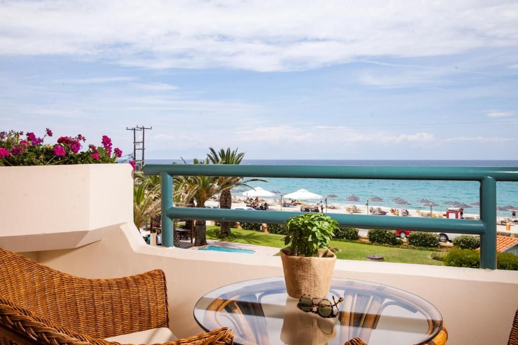 Possidi Holidays Resort & Suites Hotel фото 35