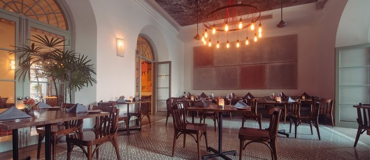 Фото отеля The Fort Bazaar