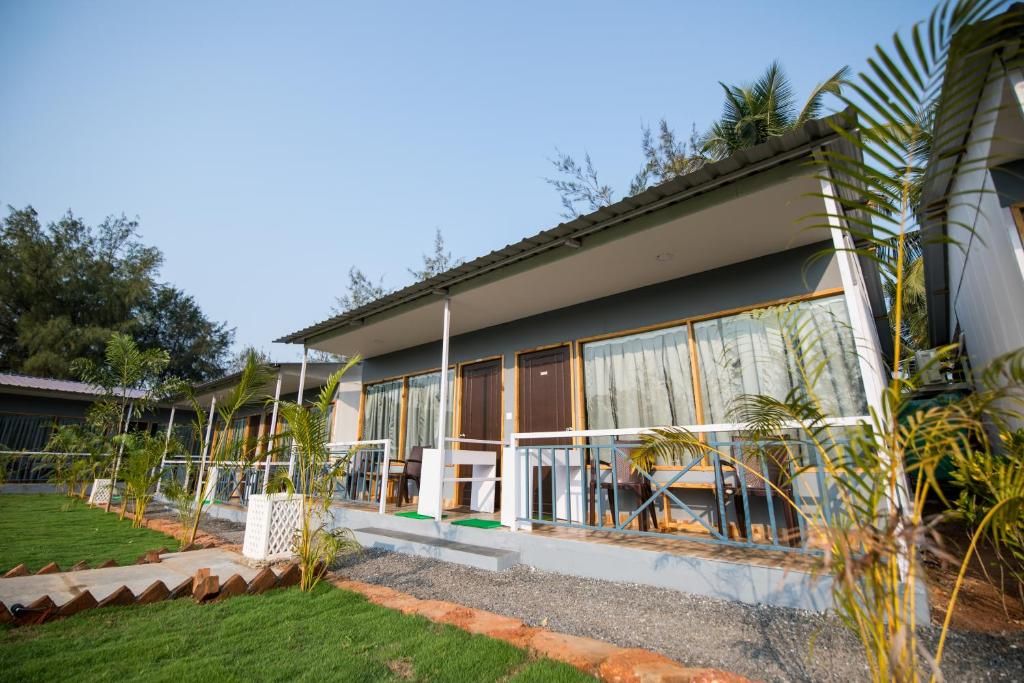 Treebo Trend Lands End Beach Resort фото 19