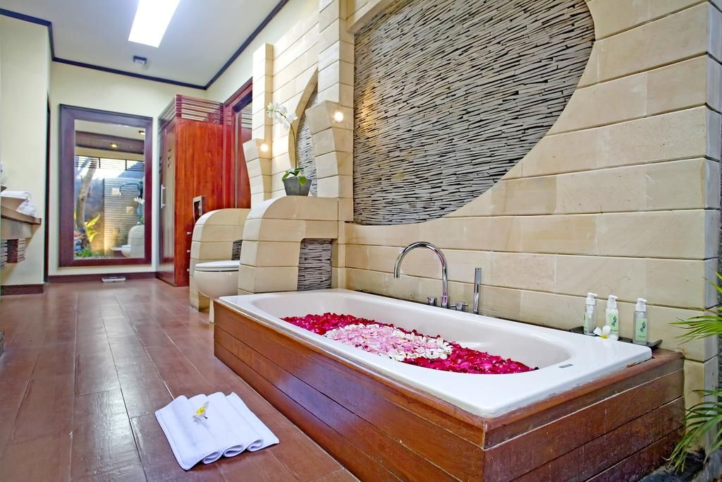 The Bali Dream Suite Villa Seminyak фото 43