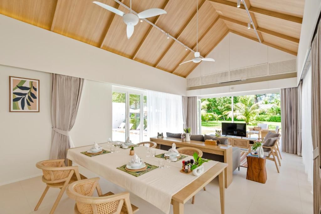 Twin Lotus Resort and Spa - Adult only - SHA Plus фото 32