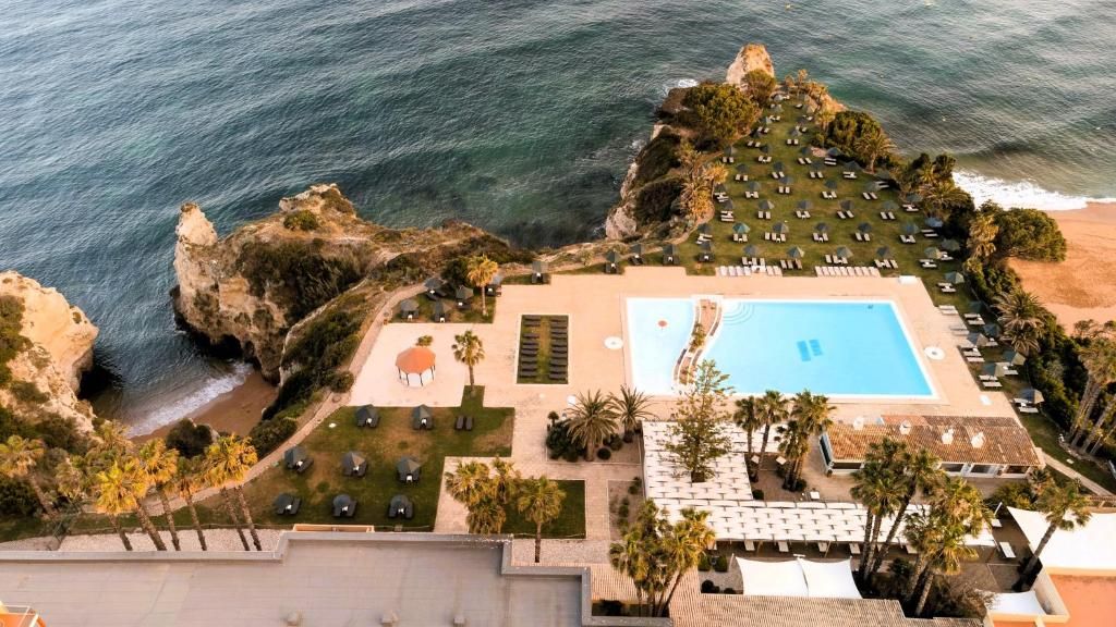 Pestana Viking Beach and Spa Resort фото 19