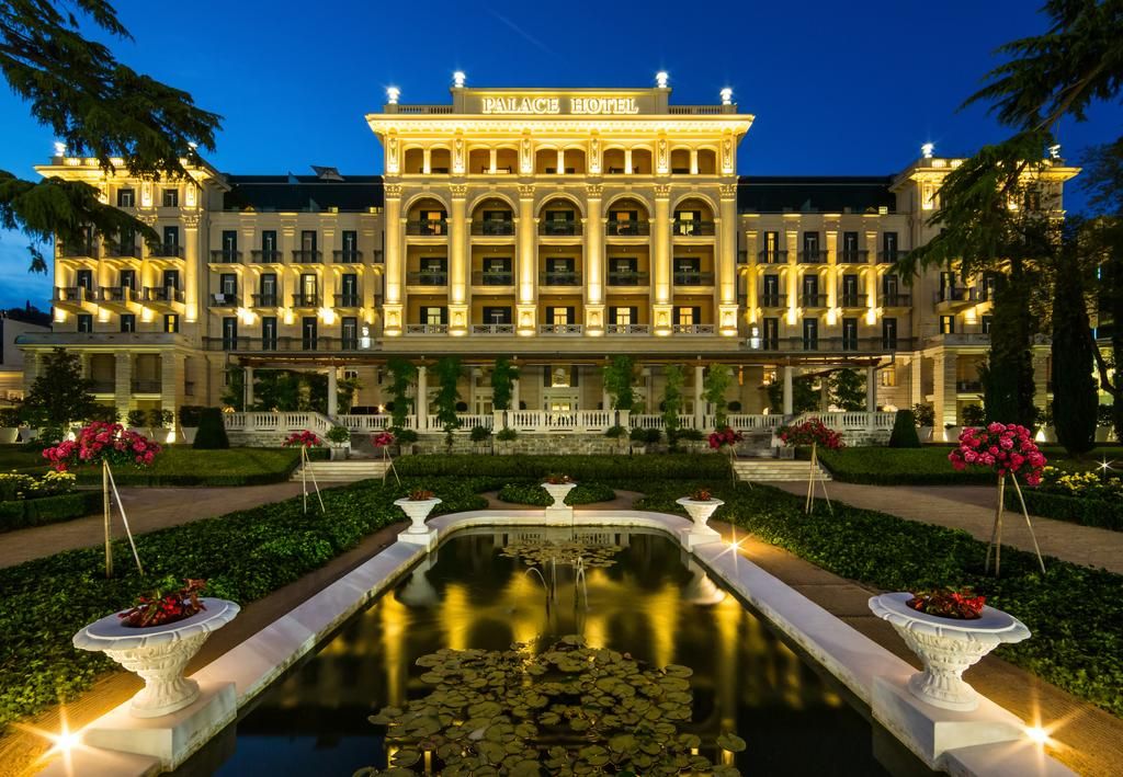 Kempinski Palace фото 0