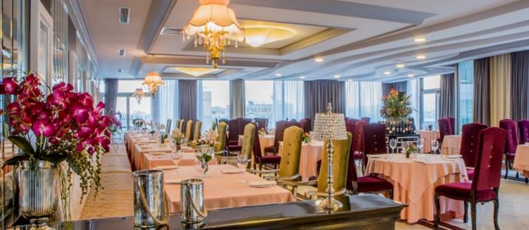 Фото отеля Sapphire City Hotel