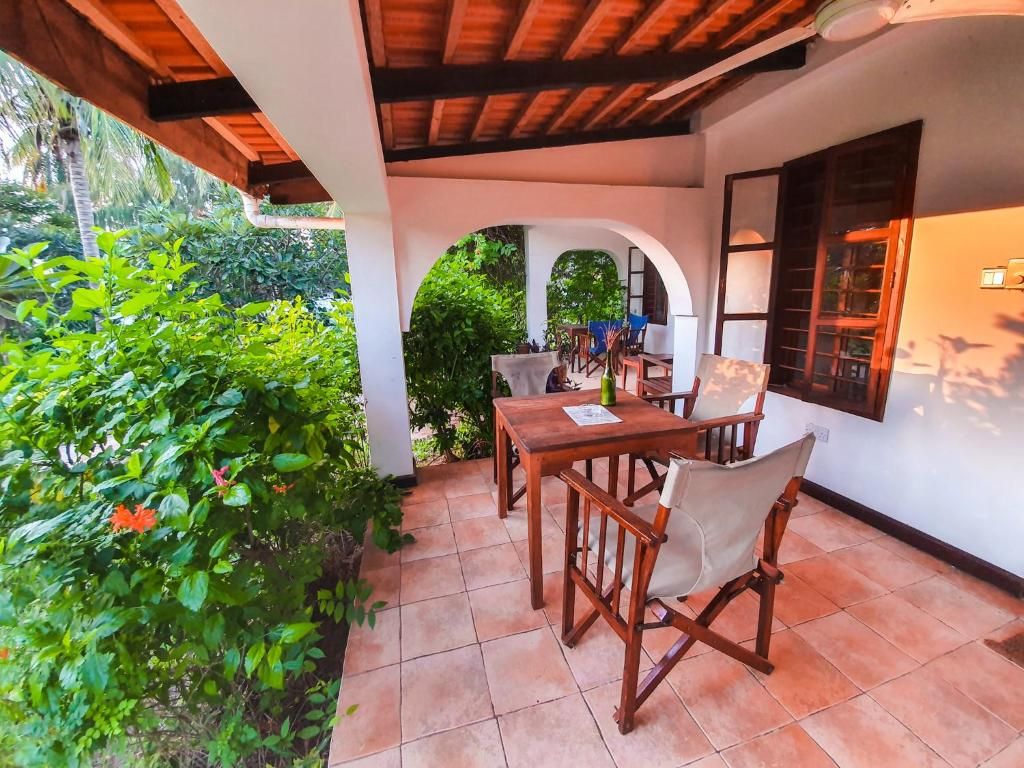 Flame Tree Cottages фото 1