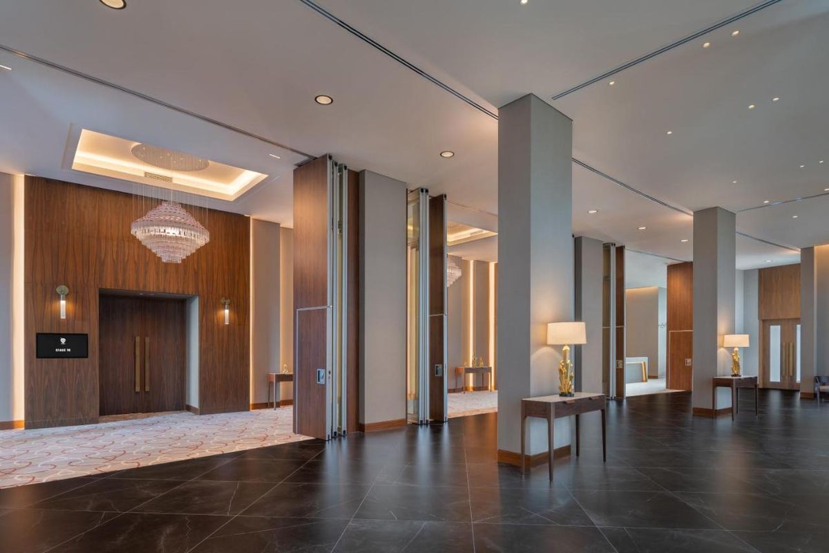 The WB Abu Dhabi, Curio Collection By Hilton фото 19