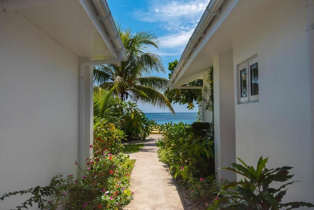 Le Nautique Waterfront Hotel La Digue фото 33