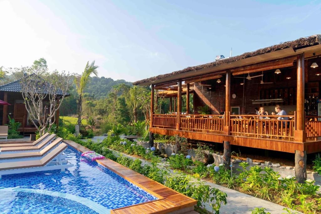 Phu Quoc Bambusa Resort фото 38