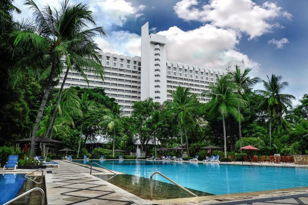 Hotel Borobudur Jakarta фото 43