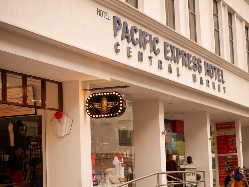 Pacific Express Central Market фото 29