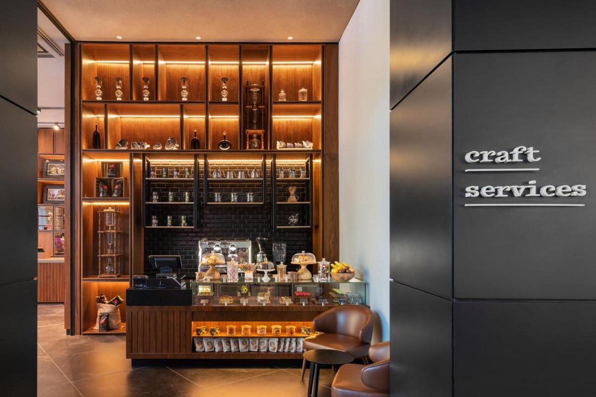 The WB Abu Dhabi, Curio Collection By Hilton фото 13