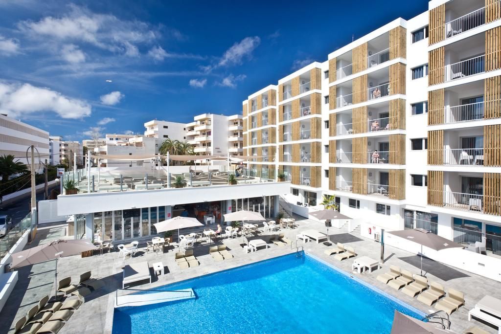 Ryans Ibiza фото 21