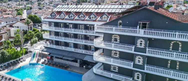 Фото отеля Mustis Royal Plaza