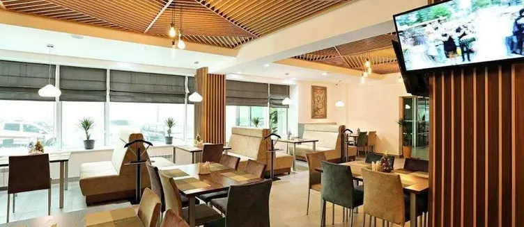 Фото отеля Astra Hotel