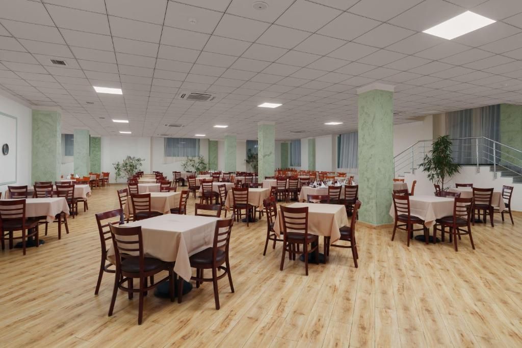 Ani Grand Hotel Yerevan фото 2