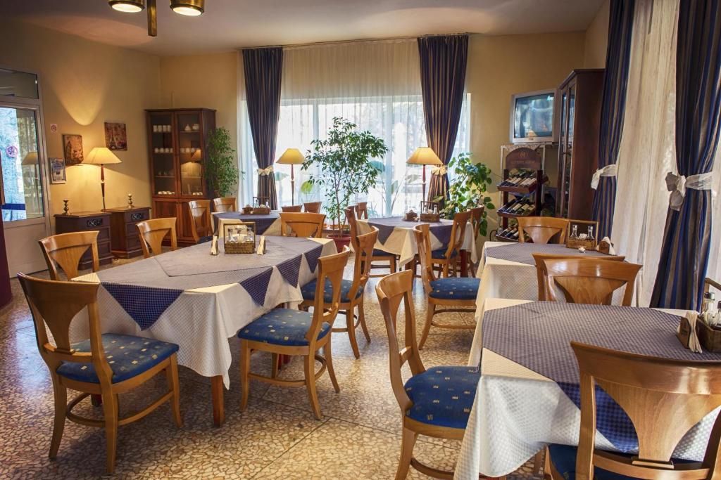 Roussalka Hotel фото 9