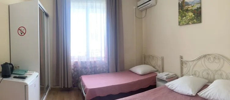 Фото отеля Гостевой дом «На Виноградной»