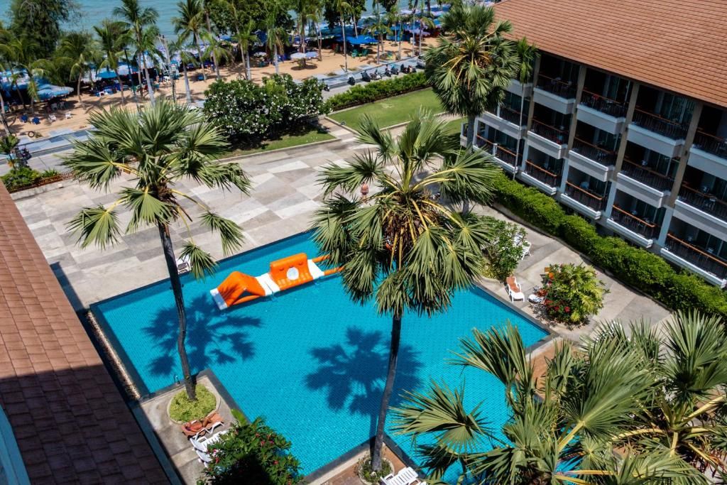 Welcome World Beachfront Resort фото 78