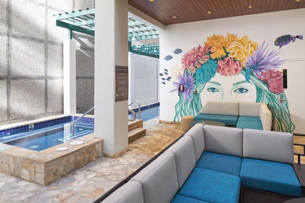 OHANA Waikiki Malia by Outrigger фото 23