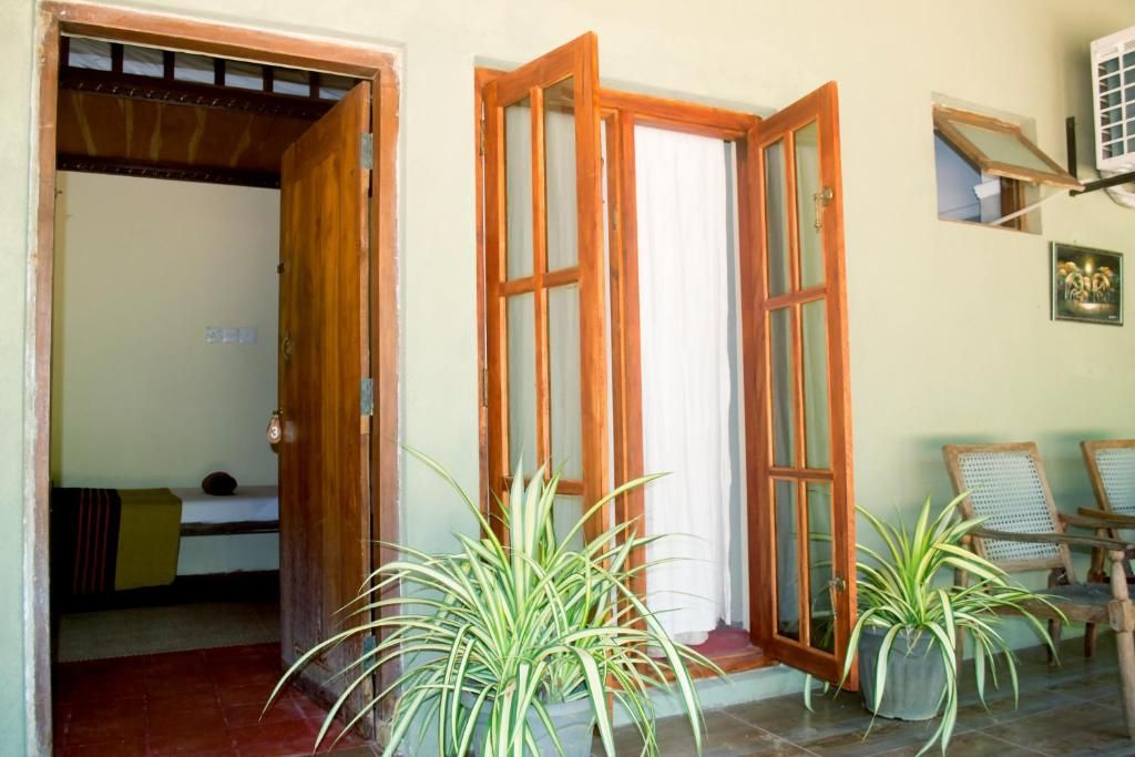 Eagle's Wings Guest House фото 15