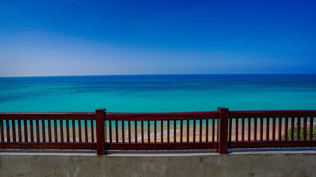 Beyond The Sea By Ceylonese фото 12
