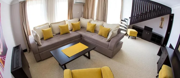 Фото отеля Hotel Swiss Holiday