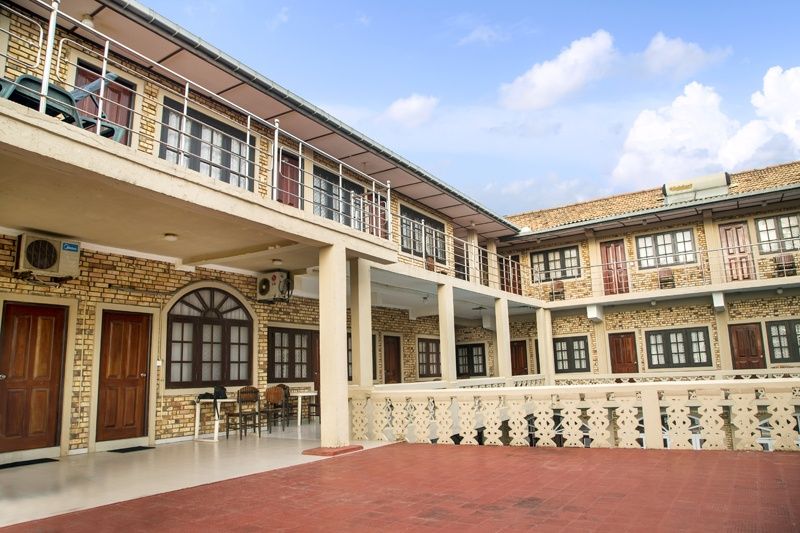 Oasis Beach Resort фото 39