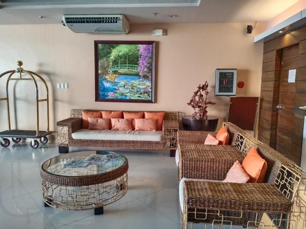 Allure Hotel & Suites фото 54