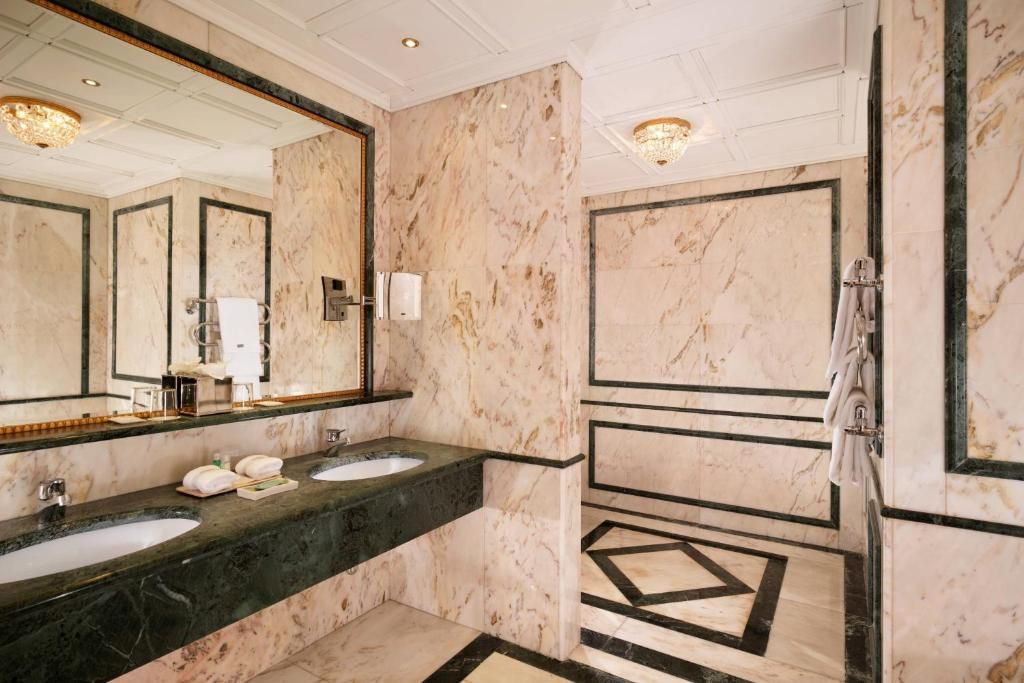 The Westin Palace фото 41
