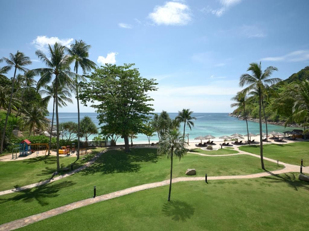 Phuket Marriott Resort & Spa Merlin Beach фото 127