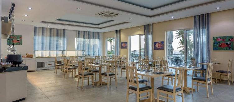 Фото отеля Zeus Hotels Palm Beach