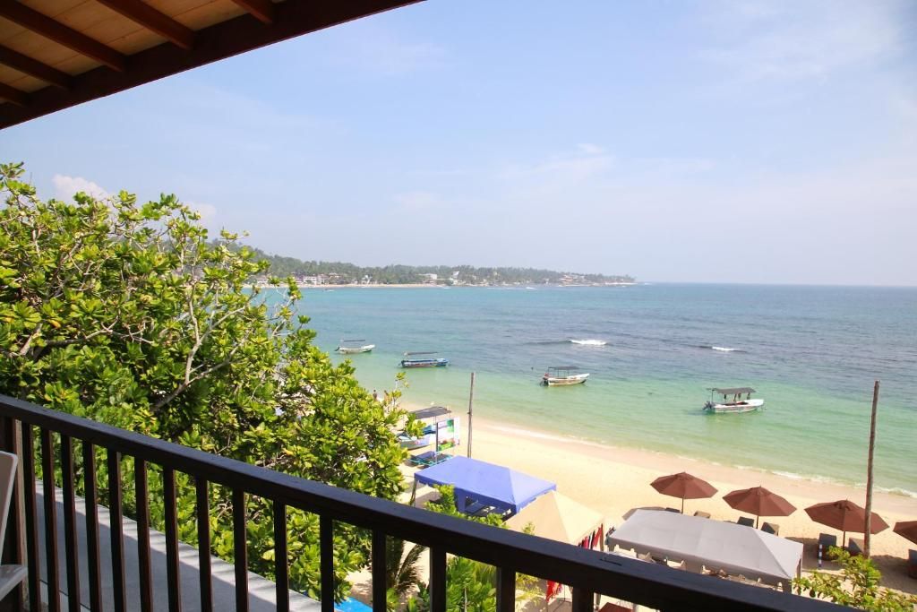 Wave Beach Resort Unawatuna фото 41