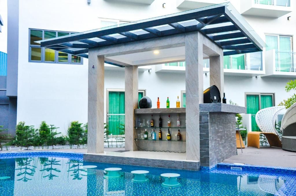 Eloisa Royal Suites фото 36