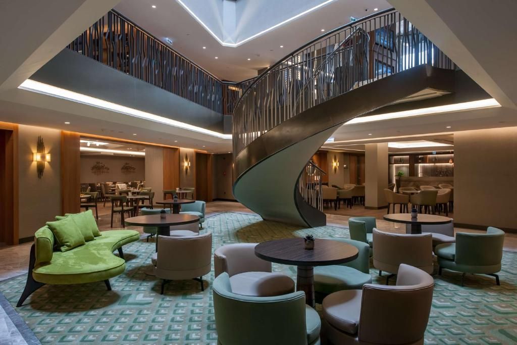 Doubletree by Hilton Istanbul - Sirkeci фото 46