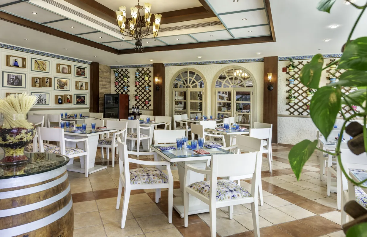 Al Raha Beach Resort & Spa фото 12