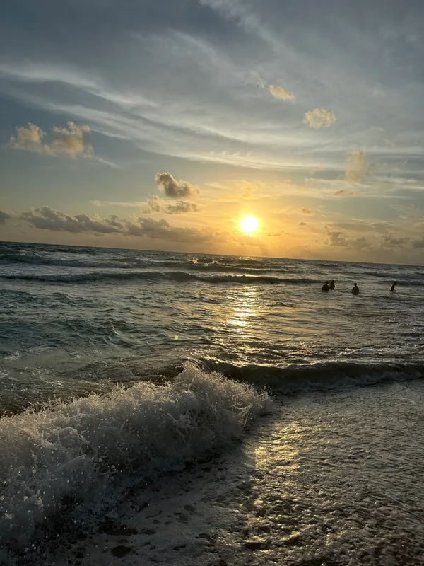 Naithonburi Beach Resort фото 100