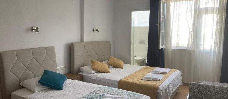 Фото отеля Tugay Hotel