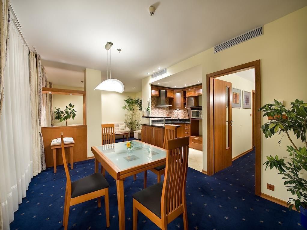 Hotel Ramada Prague City Centre фото 11