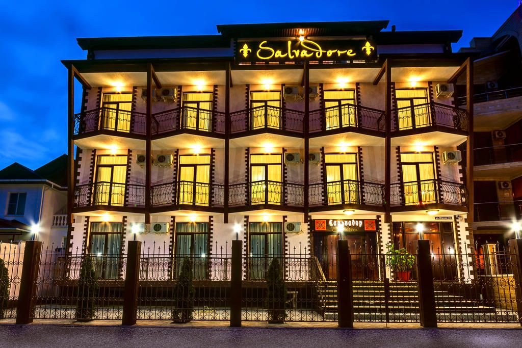 Гостевой дом «Salvador Holiday Hotel & Aqua-zone» фото 0