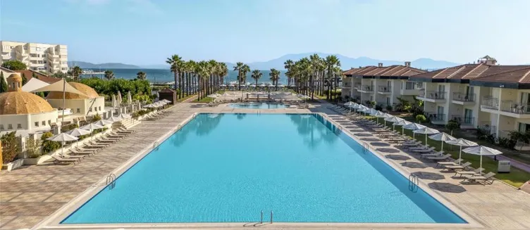 Фото отеля Radisson Blu Resort & Spa