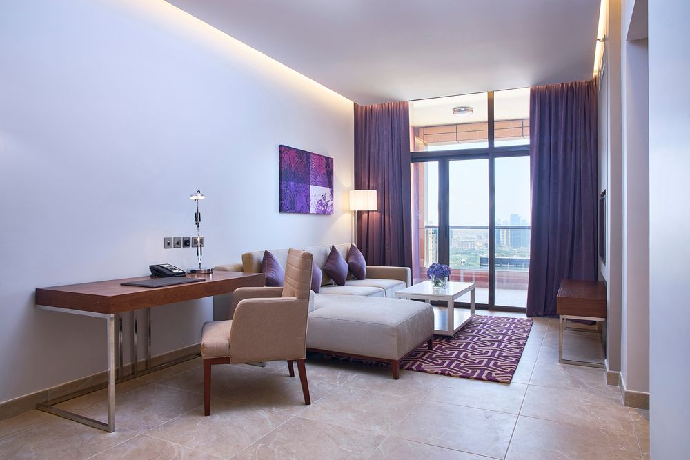 Mercure Dubai Barsha Heights фото 100