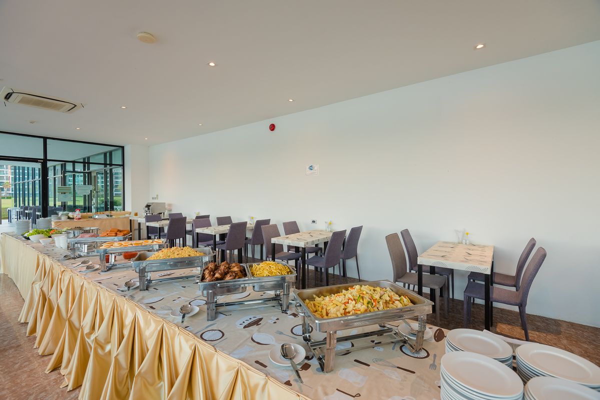 Phuket Fortune Airport Hotel Nai Yang Beach фото 18
