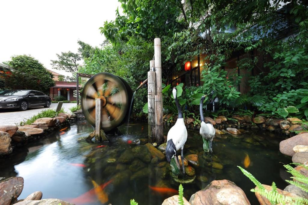 Royal Garden Hotel Guangzhou фото 78