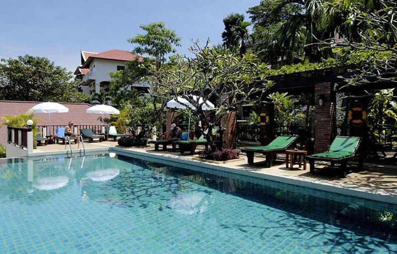 Patong Cottage Resort фото 45
