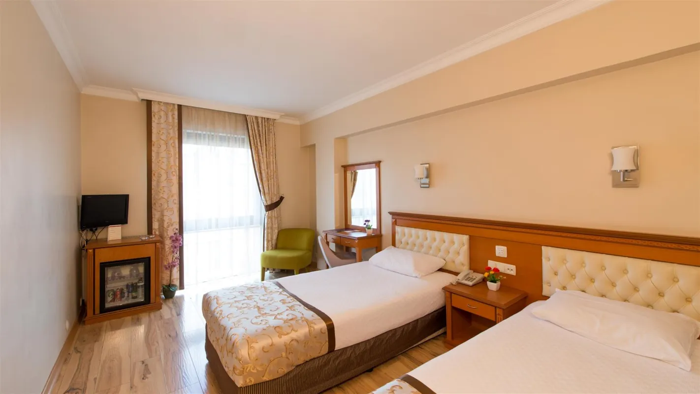 Prestige Hotel Old City фото 1