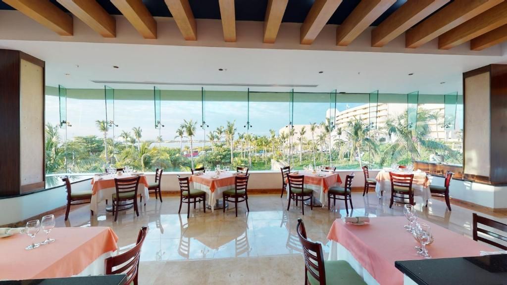 Grand Park Royal Luxury Resort Cancun фото 18